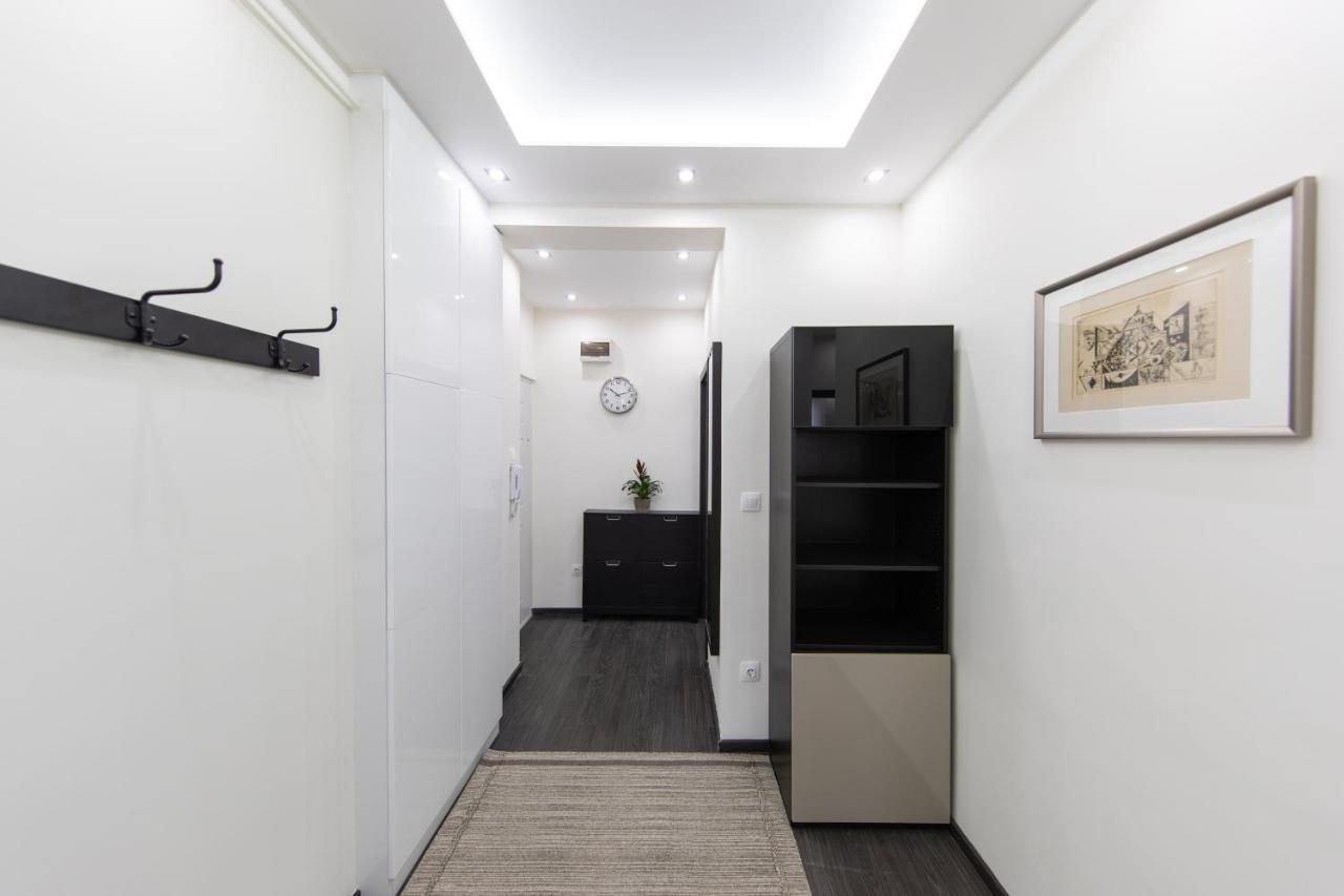Spacious 3-Room Apartment With Free Parking Budapest Extérieur photo